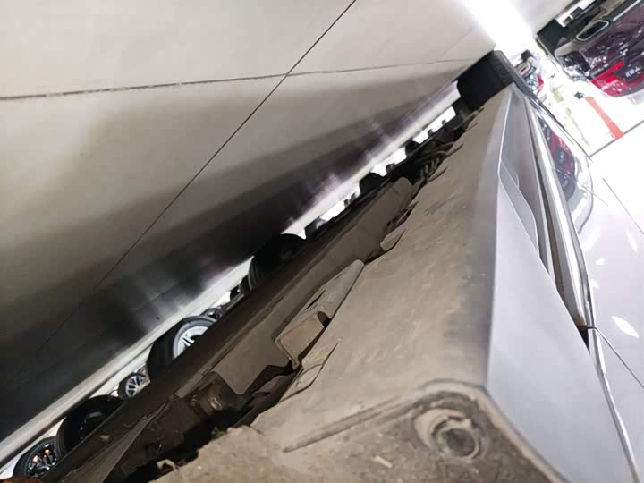 Фото 22 - BYD Han