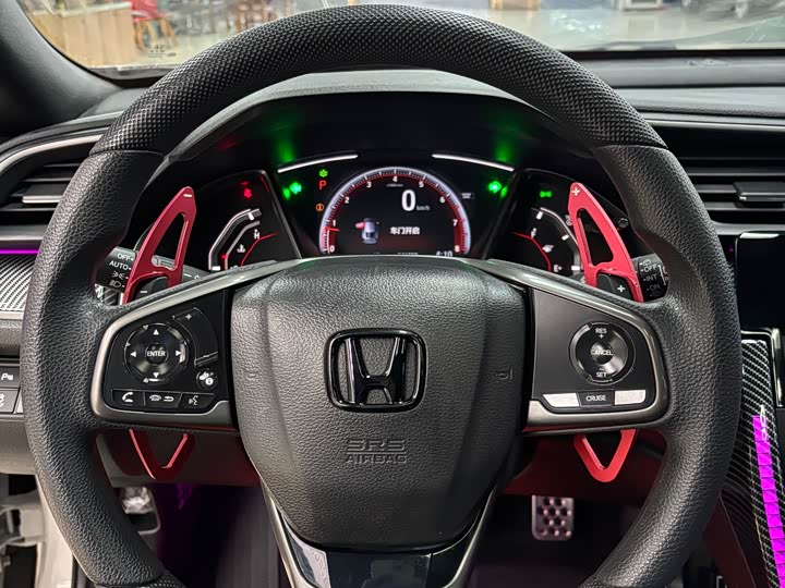 Фото 10 - Honda Civic