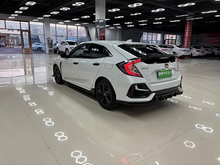 Фото 7 - Honda Civic