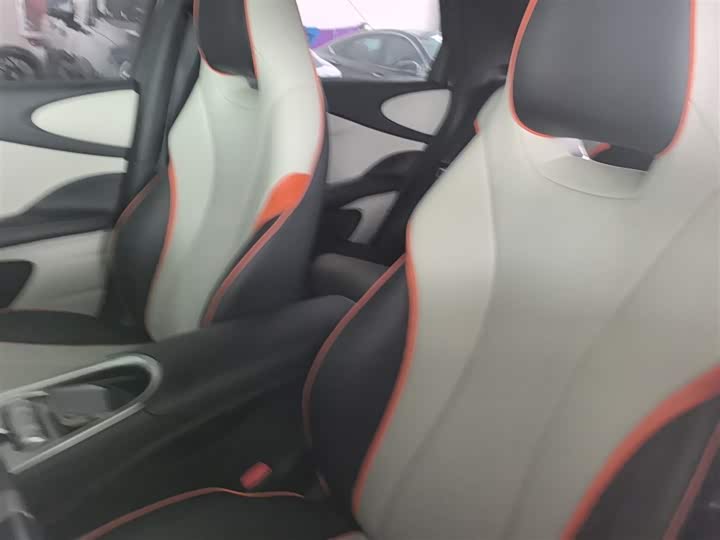 Фото 15 - BYD Dolphin