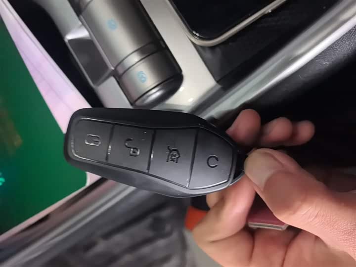 Фото 9 - BYD Dolphin