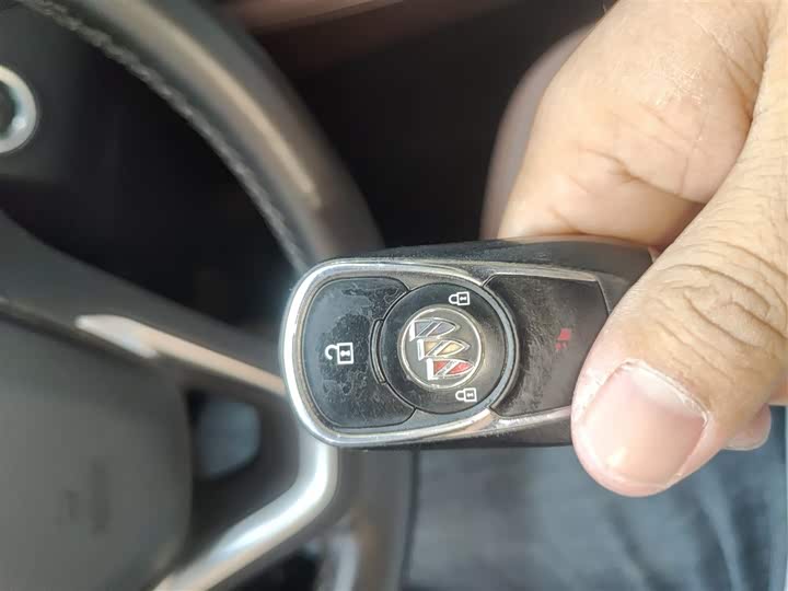 Фото 9 - Buick Envision Plus