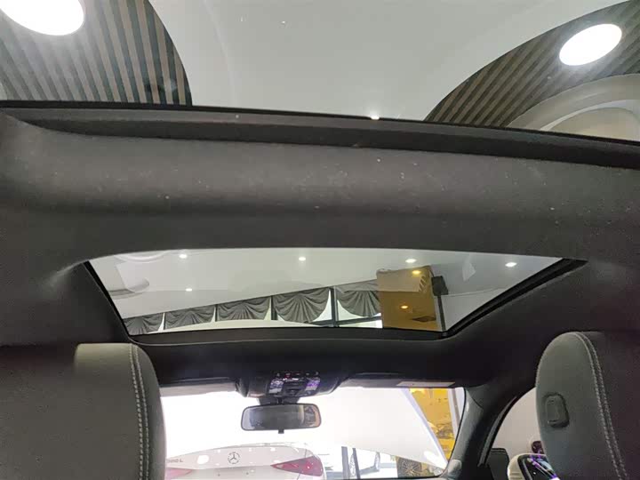 Фото 18 - Mercedes-Benz A-Class