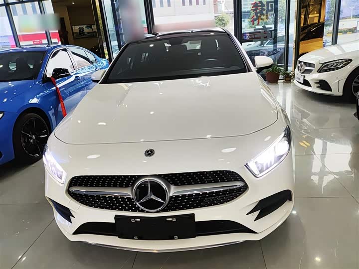 Фото 3 - Mercedes-Benz A-Class