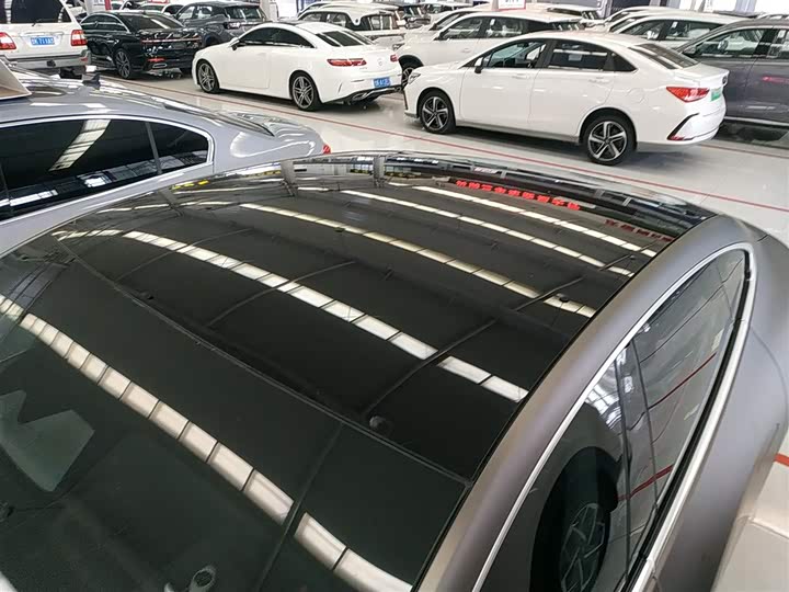 Фото 27 - XPeng P7