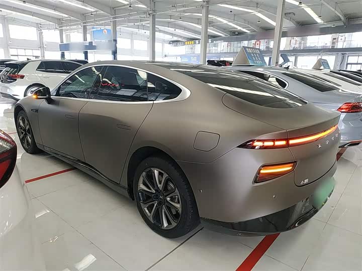 Фото 5 - XPeng P7