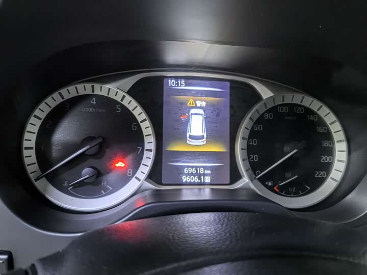 Фото 10 - Nissan Terra