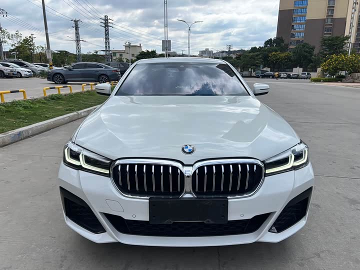 Фото 2 - BMW 5 Series