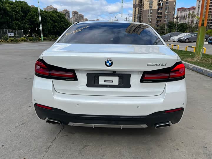 Фото 8 - BMW 5 Series