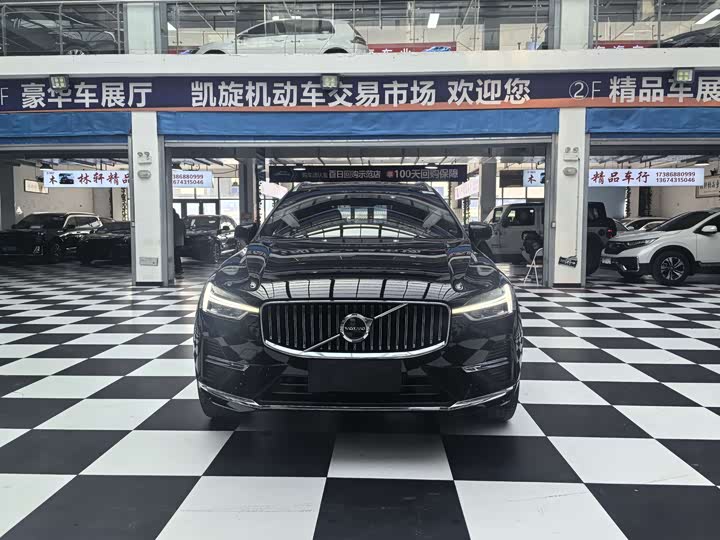 Фото 2 - Volvo XC60