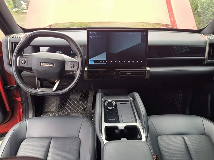 Фото 10 - Chery iCar 03T