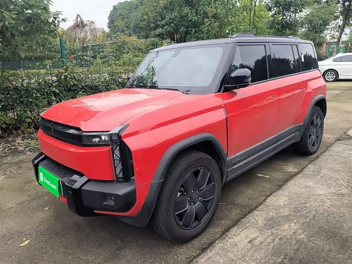 Фото 2 - Chery iCar 03T