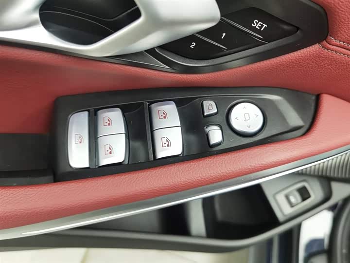 Фото 9 - BMW 3 Series