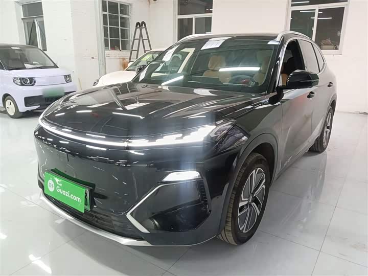 Фото 1 - Geely Galaxy Starship 7