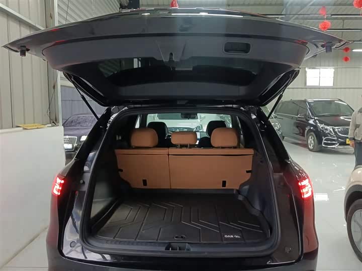 Фото 19 - Geely Galaxy Starship 7