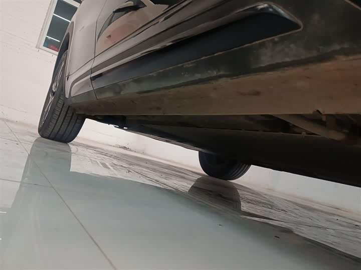 Фото 21 - Geely Galaxy Starship 7