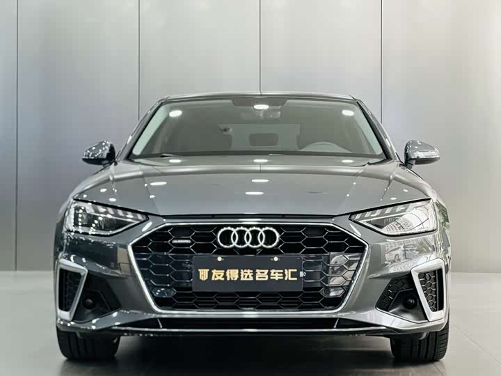 Фото 3 - Audi A4L