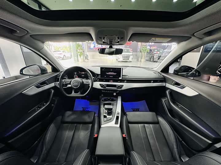 Фото 6 - Audi A4L