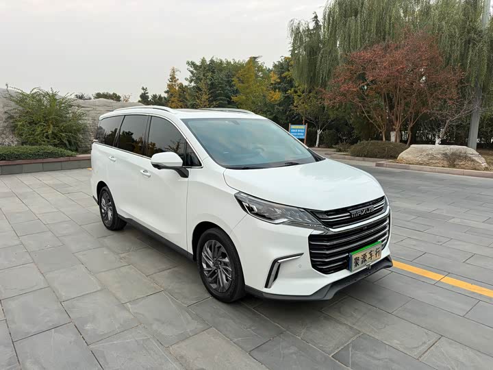 Фото 2 - Maxus G50