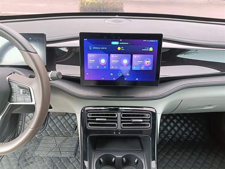 Фото 13 - BYD Qin Plus