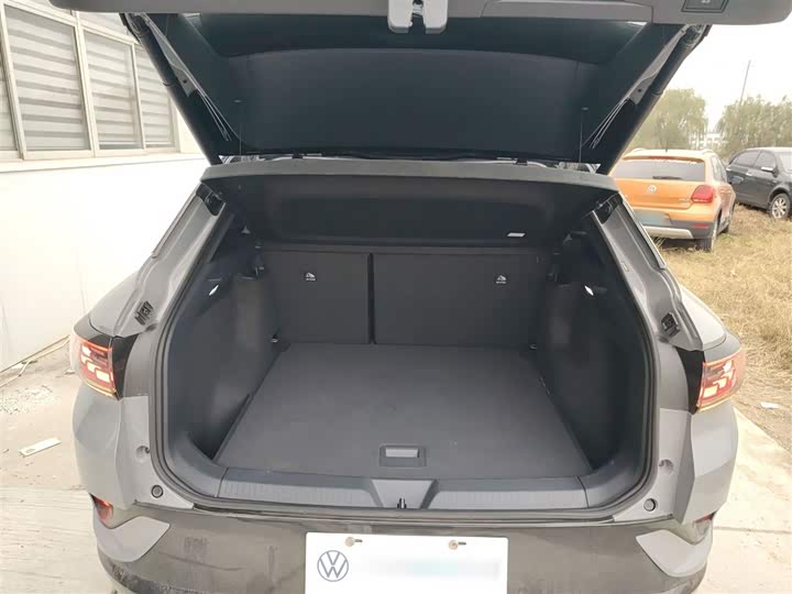 Фото 18 - Volkswagen ID.4 Crozz