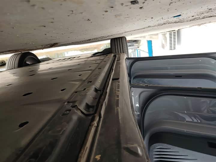 Фото 21 - Volkswagen ID.4 Crozz