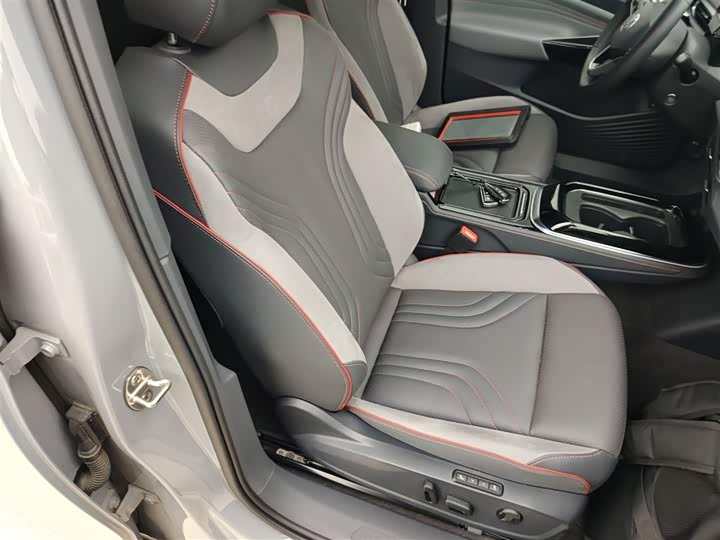 Фото 24 - Volkswagen ID.4 Crozz