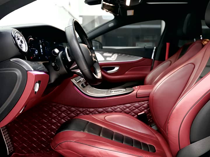 Фото 11 - Mercedes-Benz CLS-Class