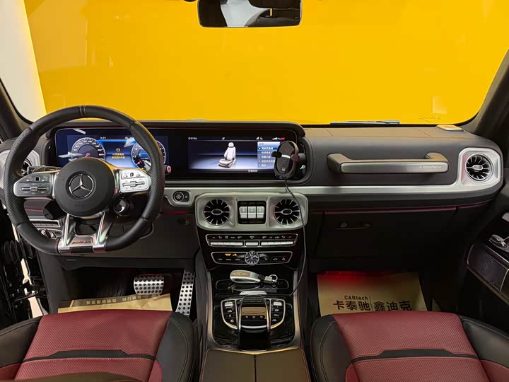 Фото 10 - Mercedes-Benz G-Class AMG