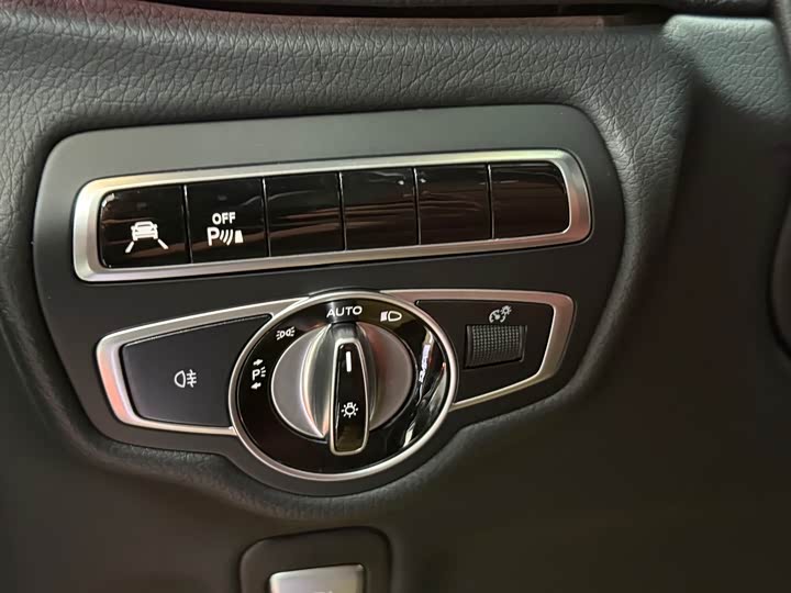 Фото 25 - Mercedes-Benz G-Class AMG