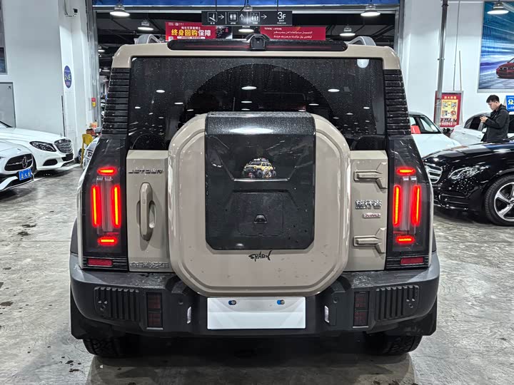 Фото 4 - Jetour T2