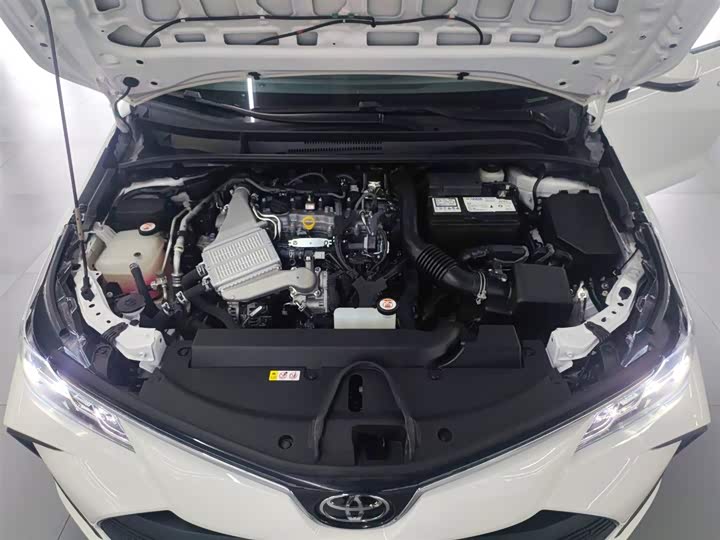 Фото 20 - Toyota Corolla