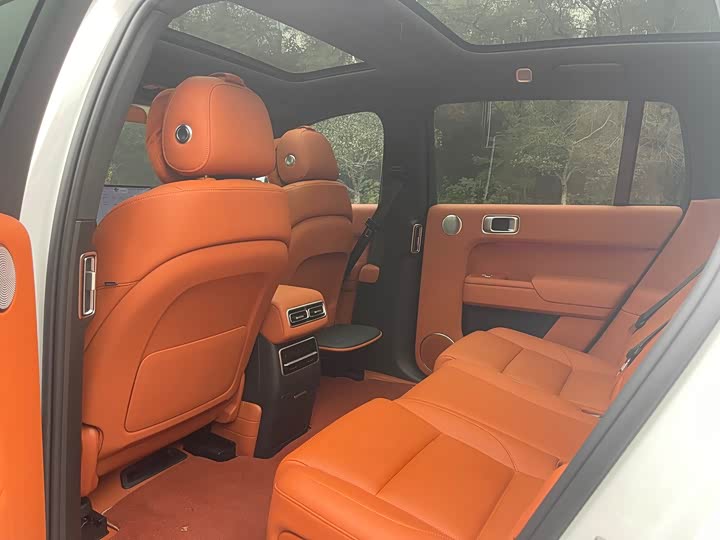 Фото 11 - LiXiang L7