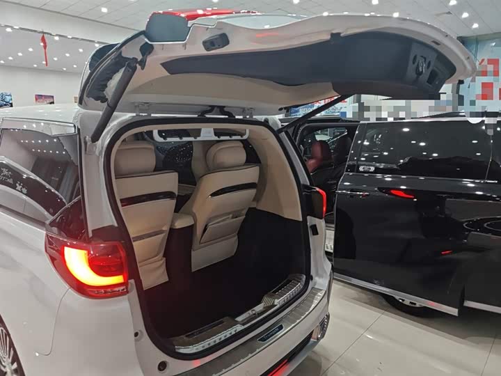 Фото 19 - GAC Trumpchi M8