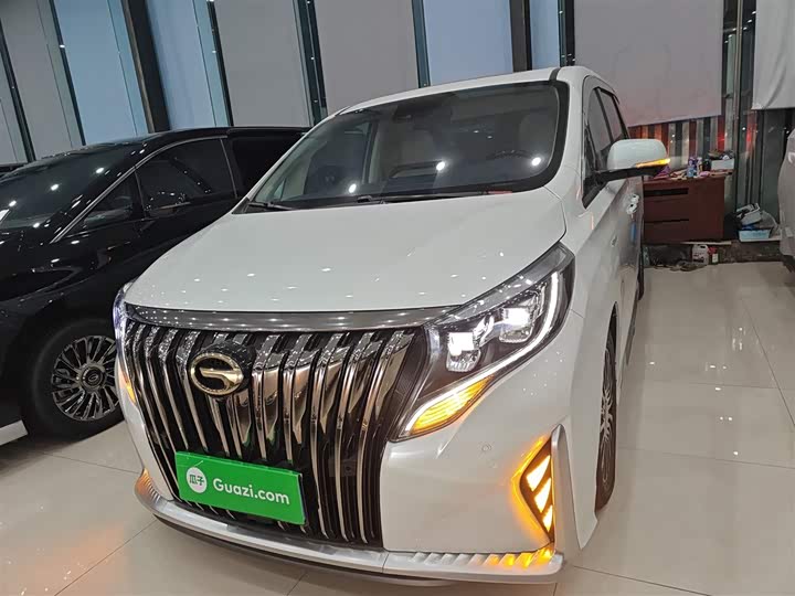 Фото 3 - GAC Trumpchi M8