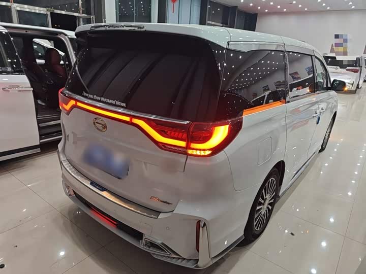 Фото 7 - GAC Trumpchi M8