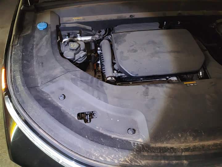 Фото 21 - LiXiang L9