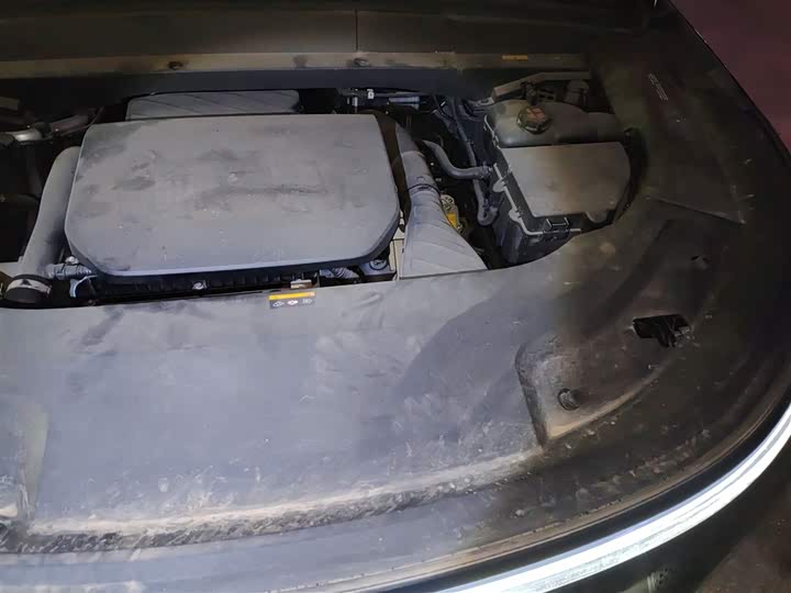 Фото 22 - LiXiang L9