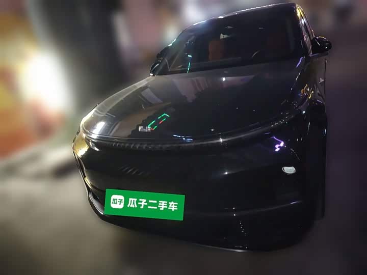 Фото 24 - LiXiang L9