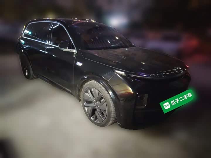 Фото 26 - LiXiang L9