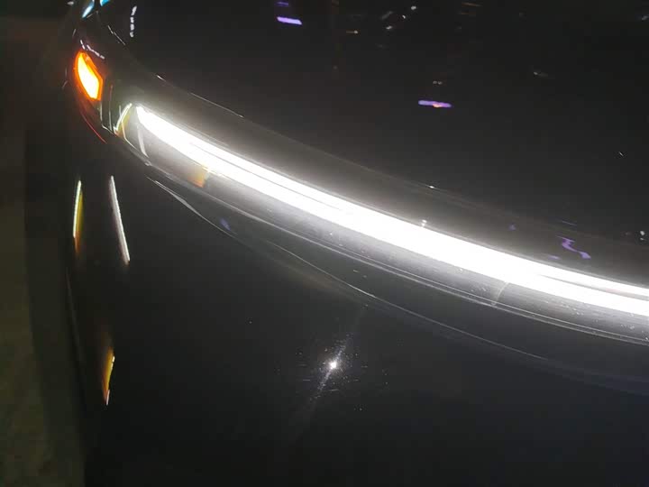 Фото 30 - LiXiang L9