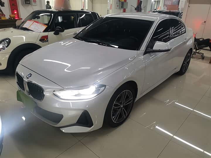 Фото 1 - BMW 1 Series