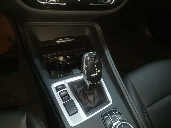 Фото 14 - BMW 1 Series