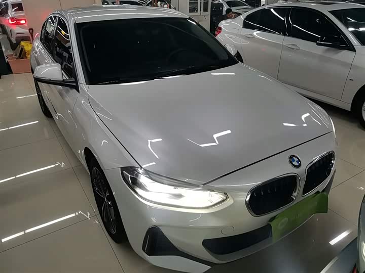 Фото 4 - BMW 1 Series