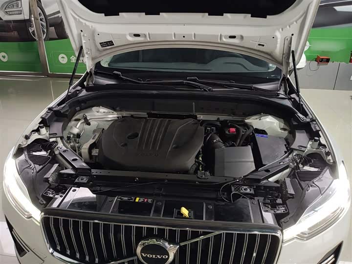 Фото 20 - Volvo XC60