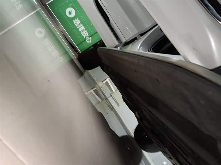 Фото 21 - Volvo XC60