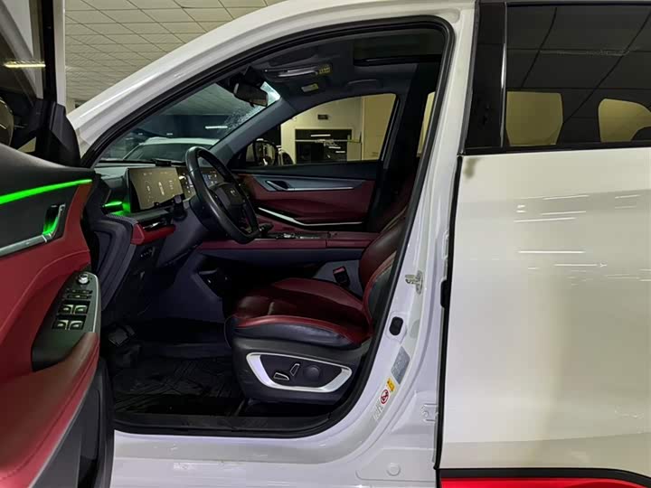 Фото 24 - Changan CS75 Plus