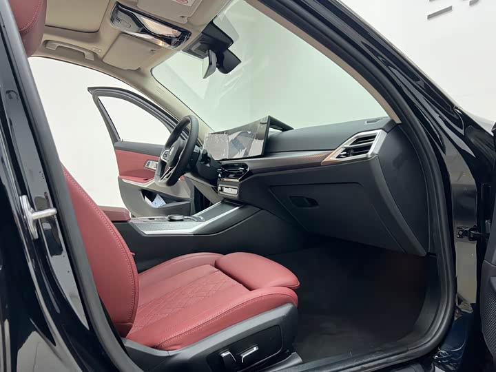 Фото 15 - BMW i3