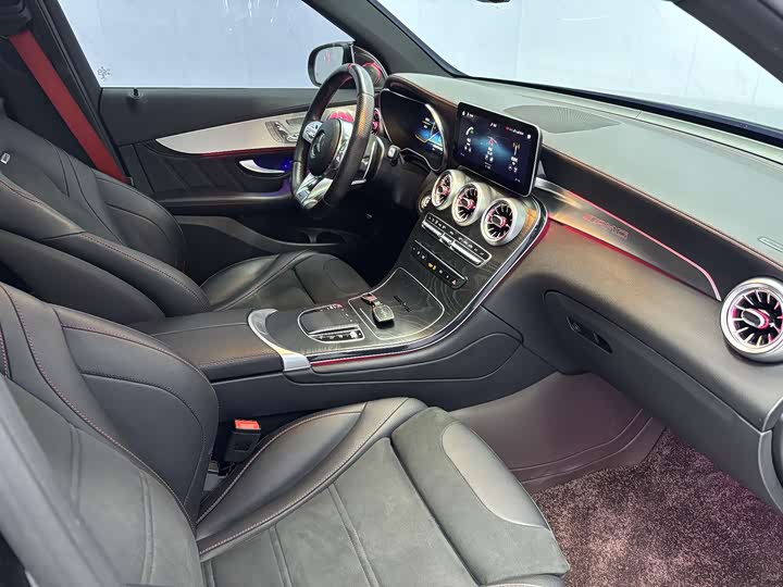 Фото 14 - Mercedes-Benz GLC-Class AMG