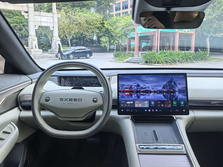 Фото 13 - Exeed Sterra ES